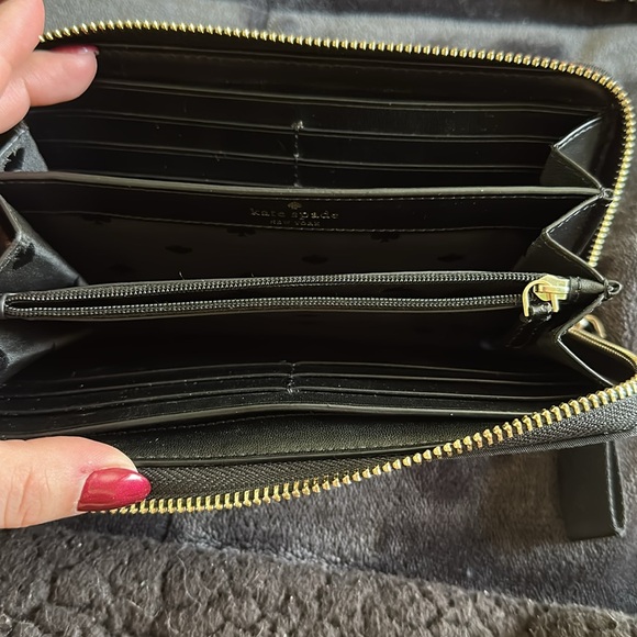 Gently used Kate Spade Wallet - Picture 4 of 8